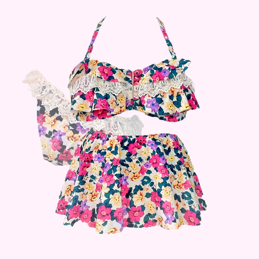 Peak & Pine Japanese Brand Floral Pink Ruffle Crochet Lace 3 Piece Bikini Set